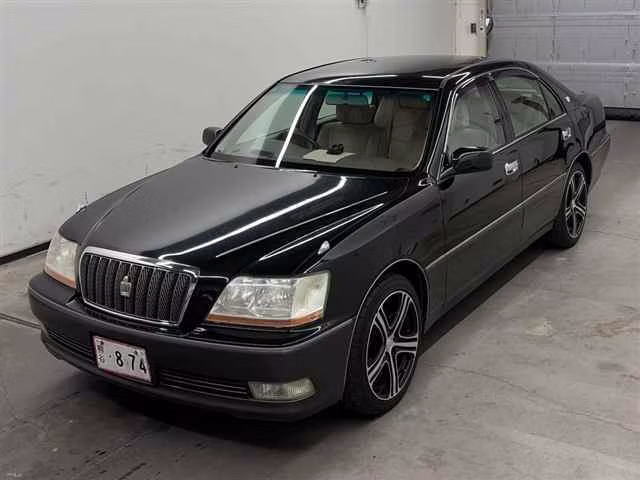 TOYOTA CROWN MAJESTA