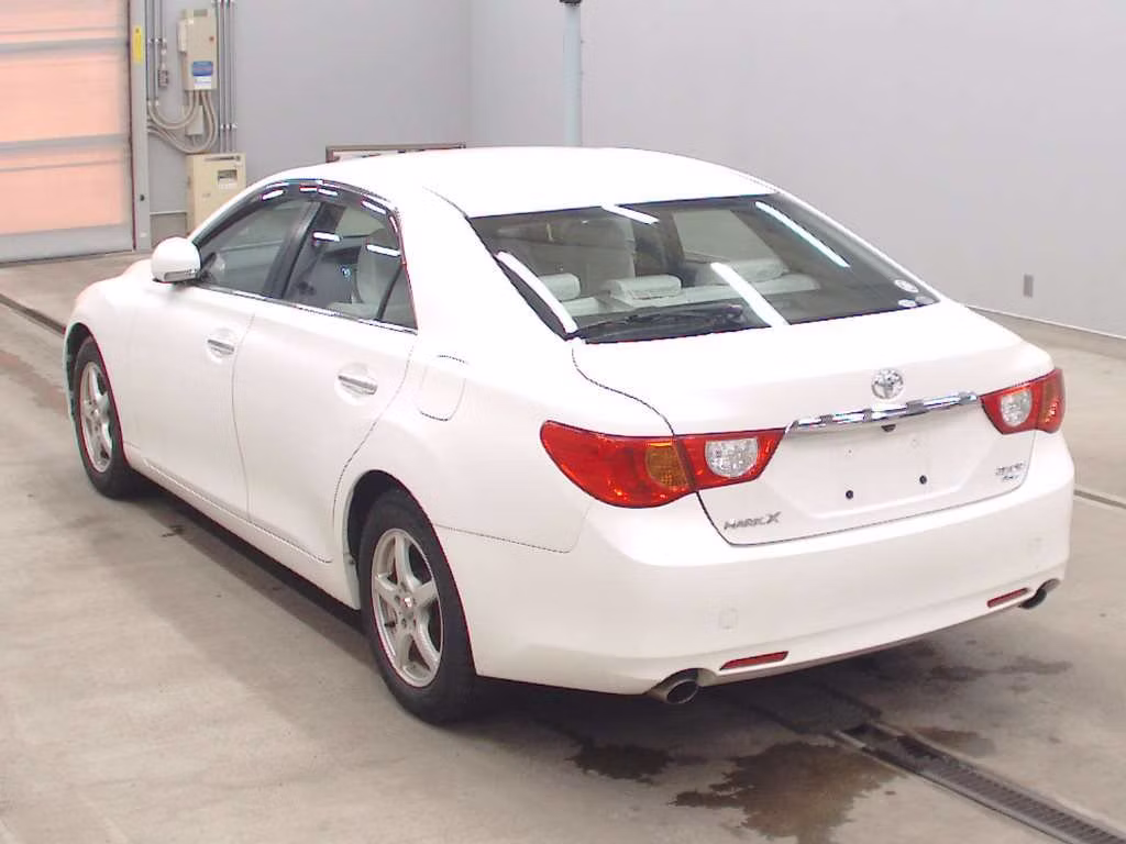 TOYOTA MARK X