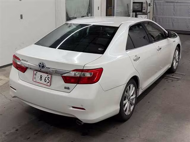 TOYOTA CAMRY