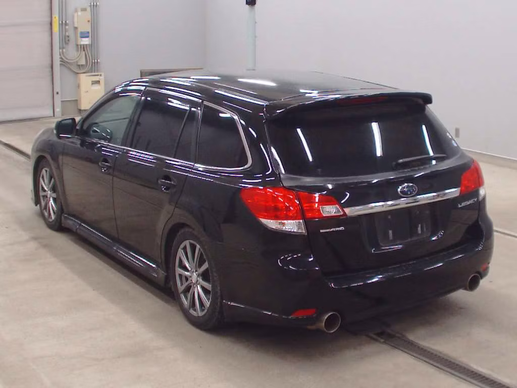 SUBARU LEGACY