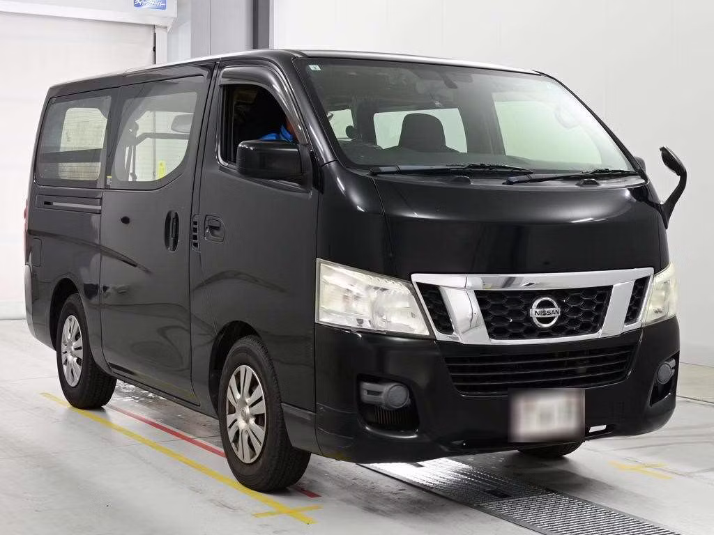 NISSAN NV350 CARAVAN