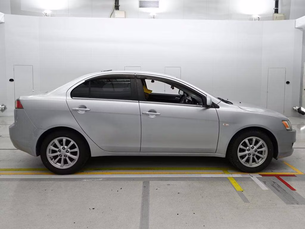 MITSUBISHI GALANT FORTIS