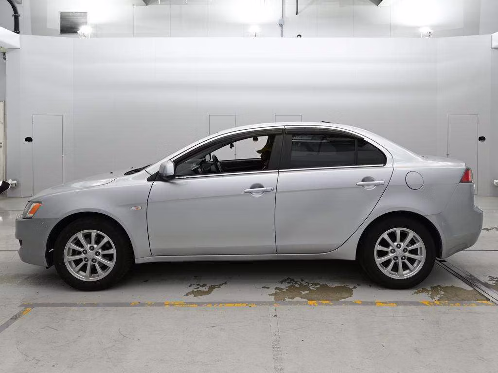 MITSUBISHI GALANT FORTIS