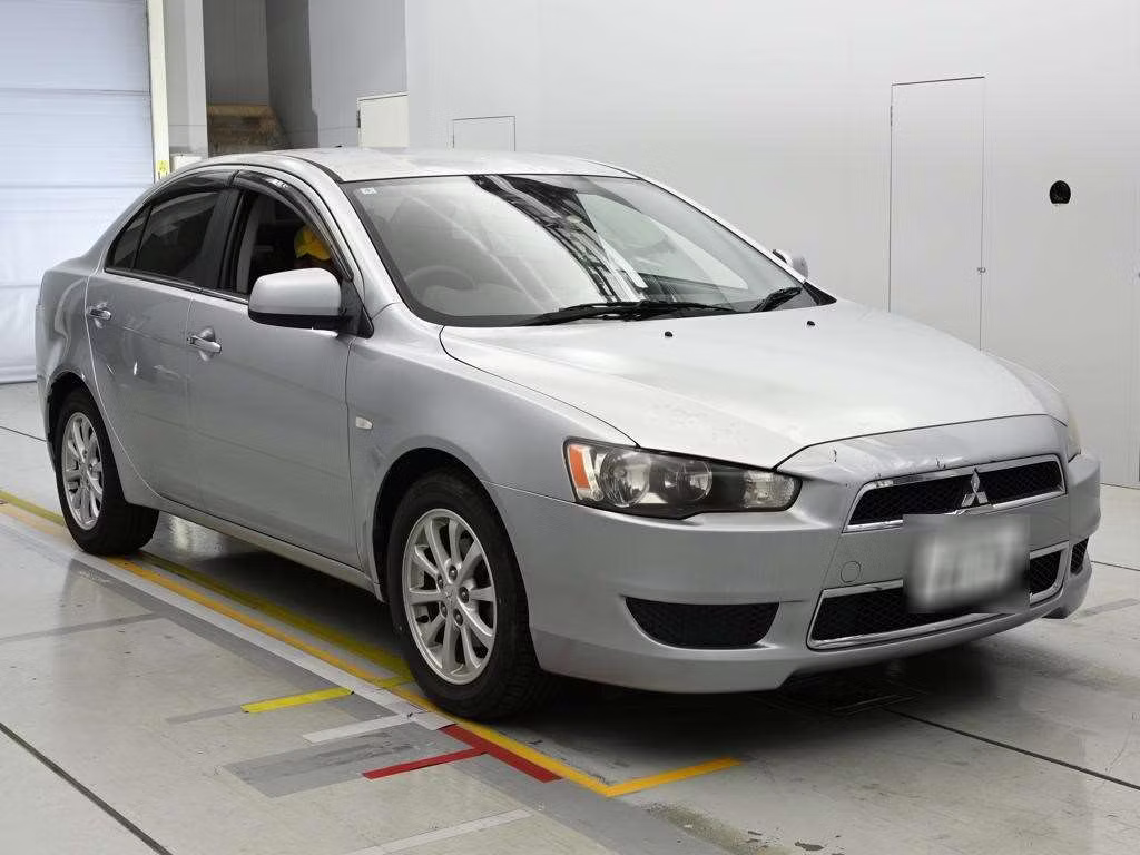 MITSUBISHI GALANT FORTIS