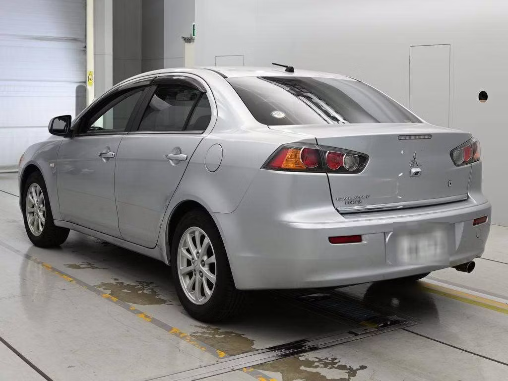 MITSUBISHI GALANT FORTIS
