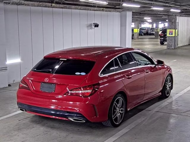 MERCEDES-BENZ CLA-CLASS
