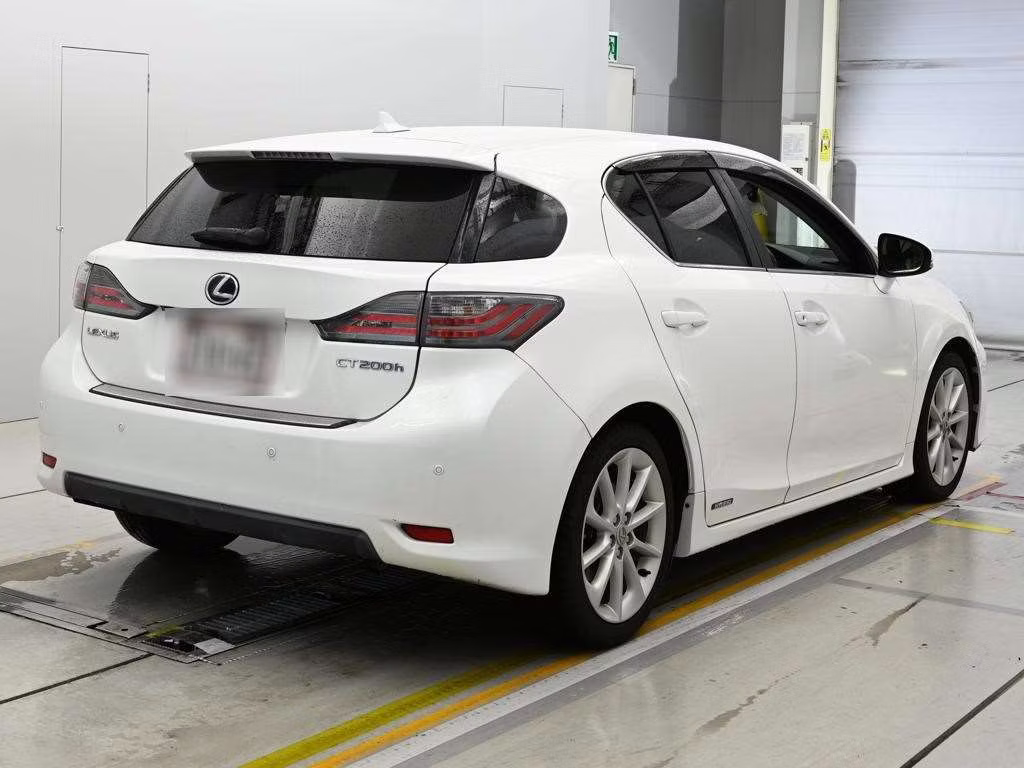 LEXUS CT200H