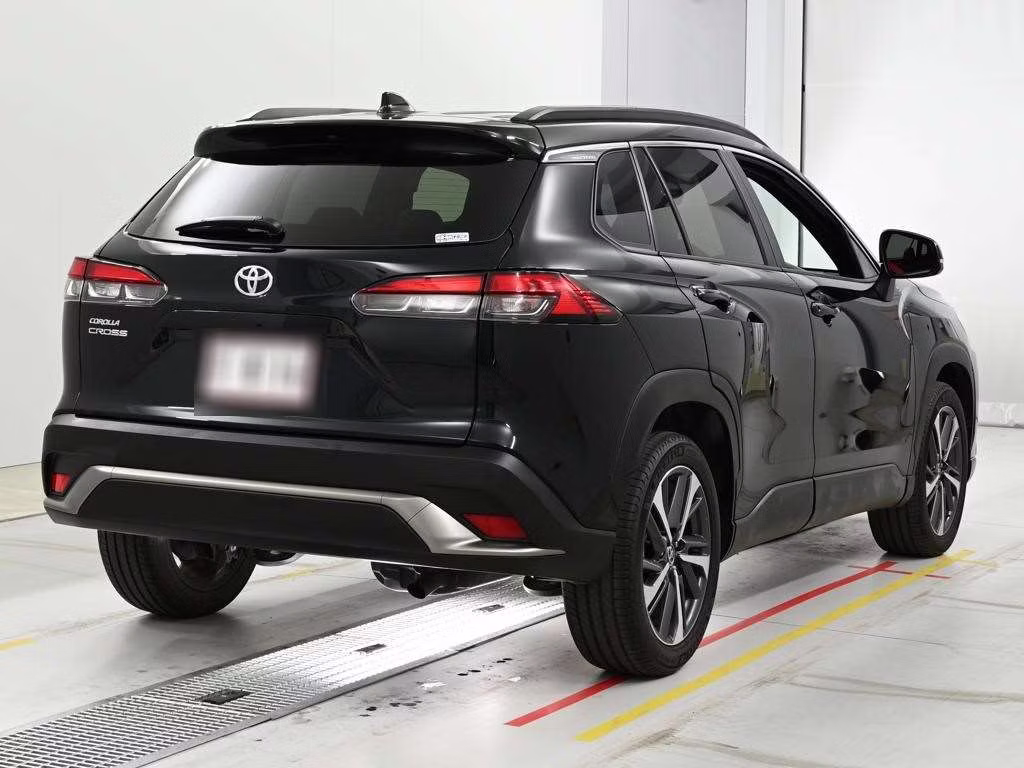 TOYOTA COROLLA CROSS