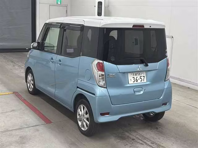 MITSUBISHI EK SPACE