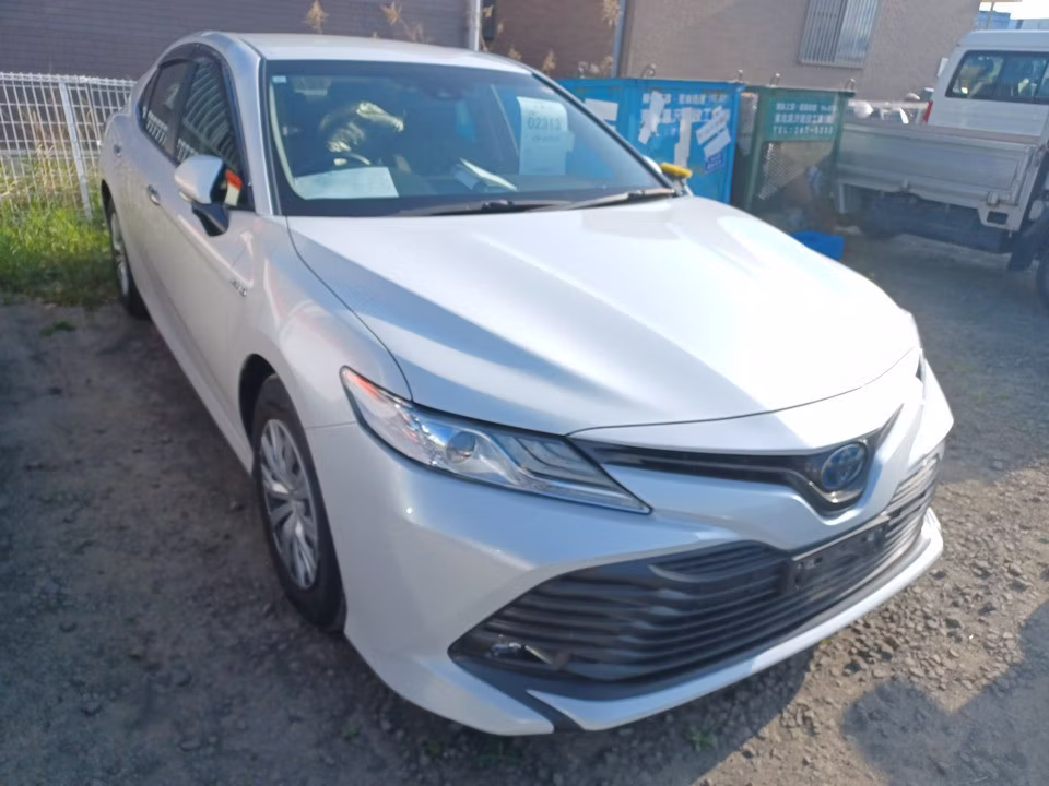 TOYOTA CAMRY