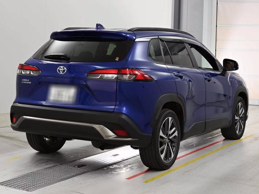 TOYOTA COROLLA CROSS