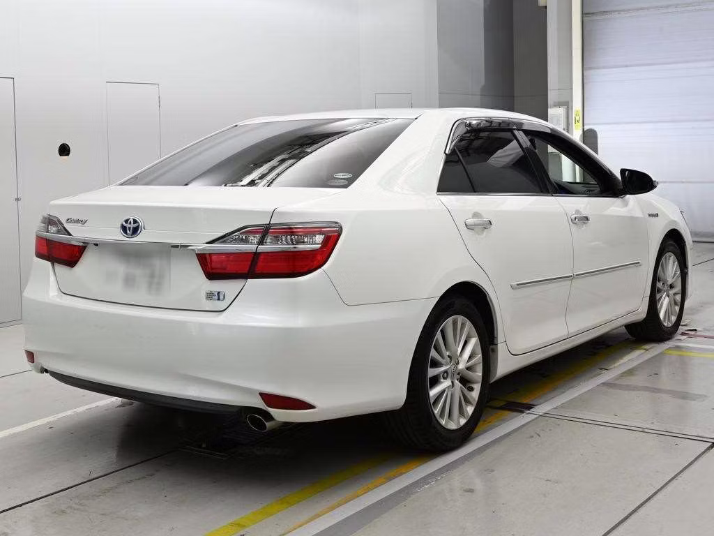 TOYOTA CAMRY