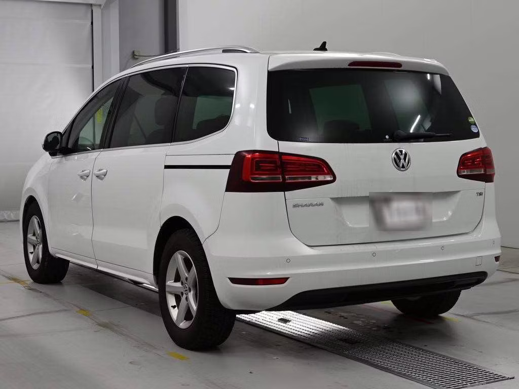 VOLKSWAGEN SHARAN