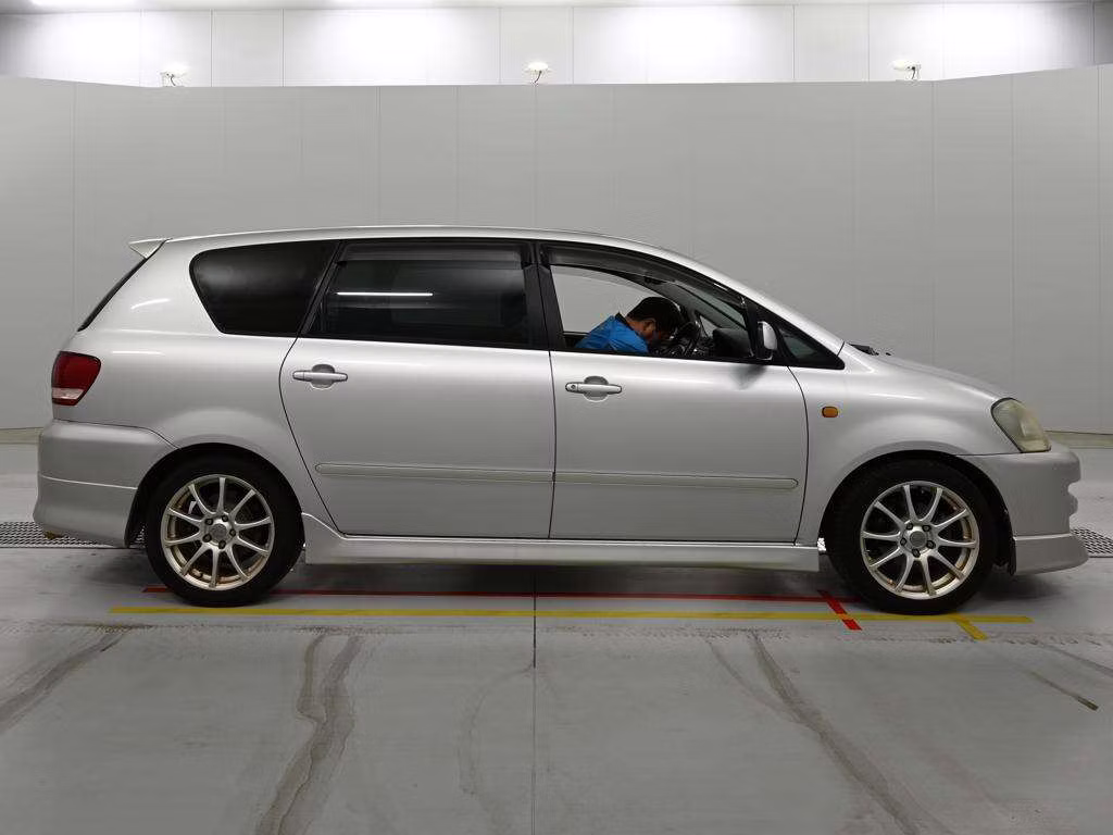 TOYOTA IPSUM