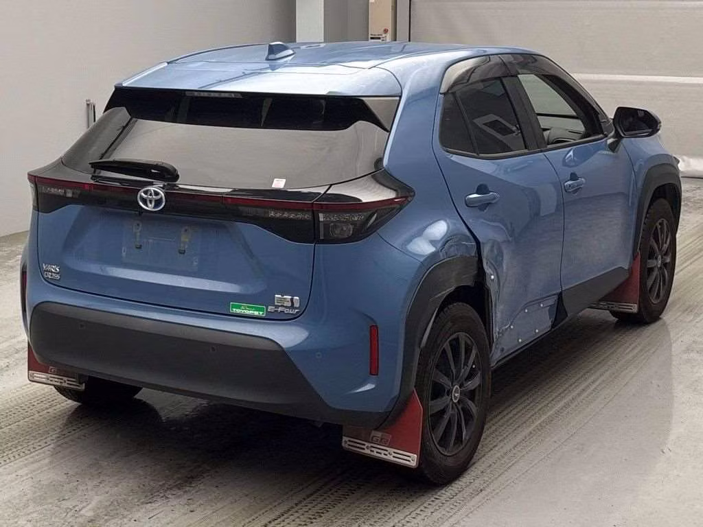 TOYOTA YARIS CROSS