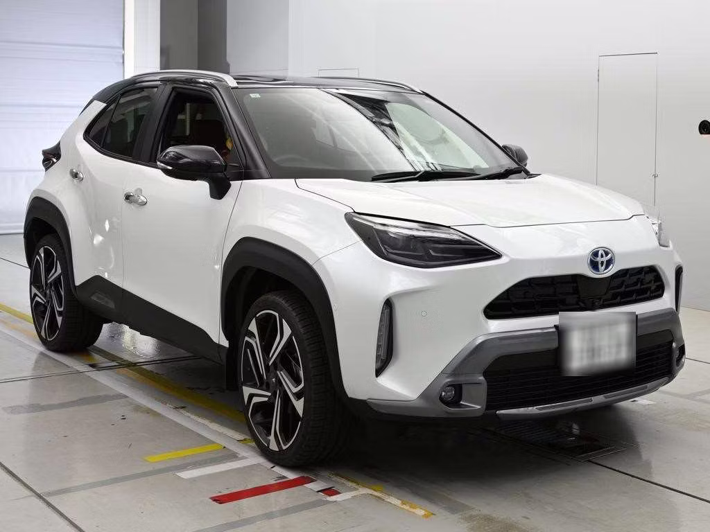 TOYOTA YARIS CROSS