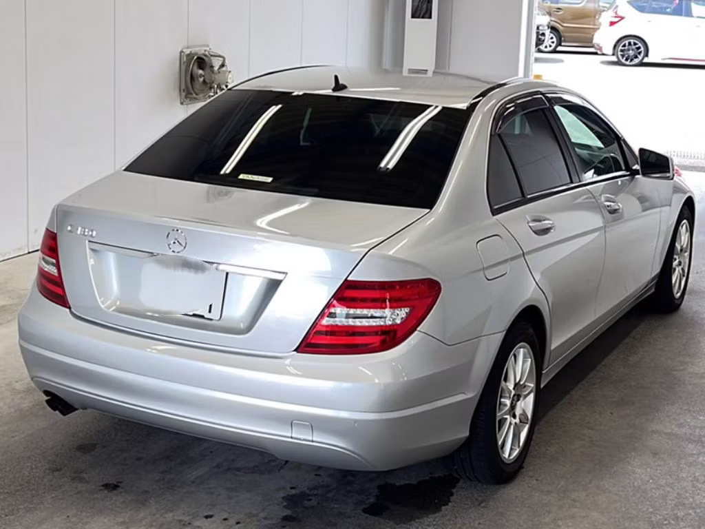MERCEDES-BENZ C-CLASS