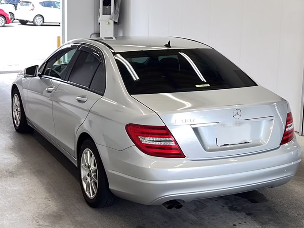 MERCEDES-BENZ C-CLASS
