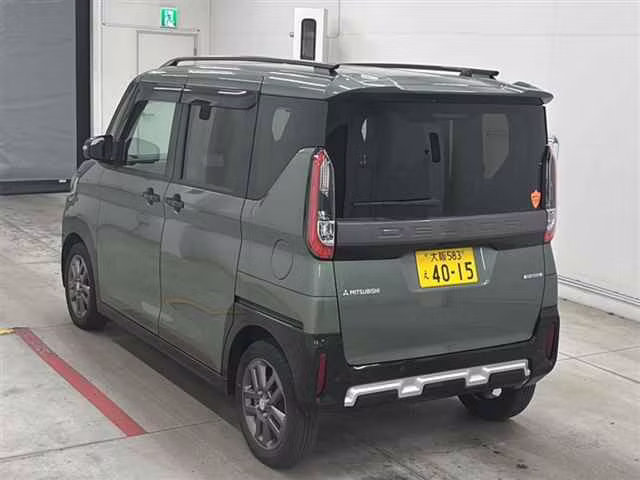 MITSUBISHI DELICA MINI