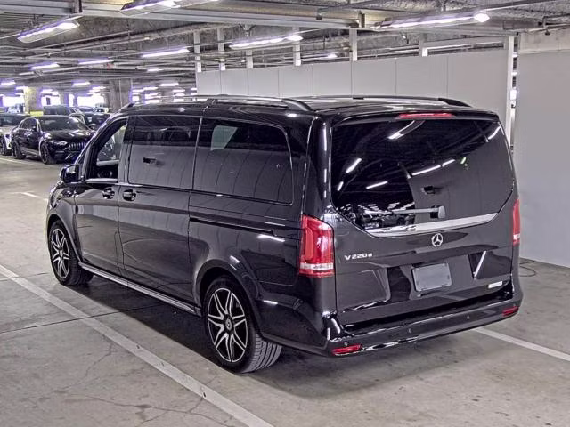 MERCEDES-BENZ V-CLASS