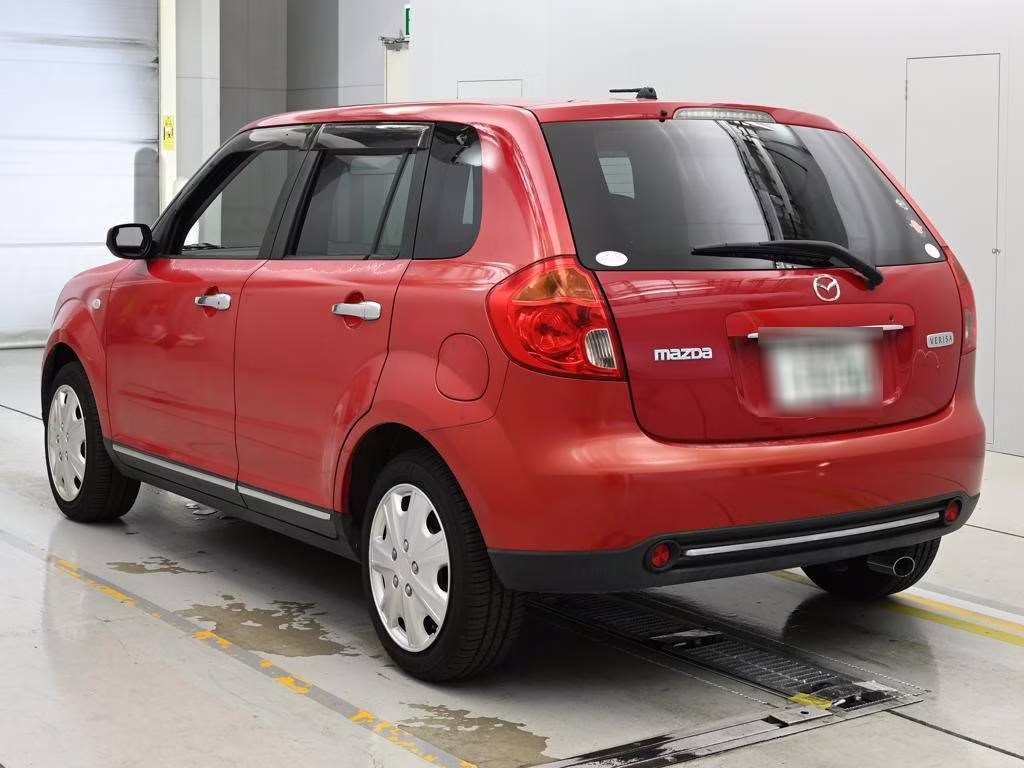 MAZDA VERISA