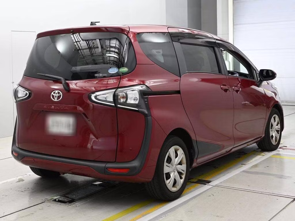 TOYOTA SIENTA