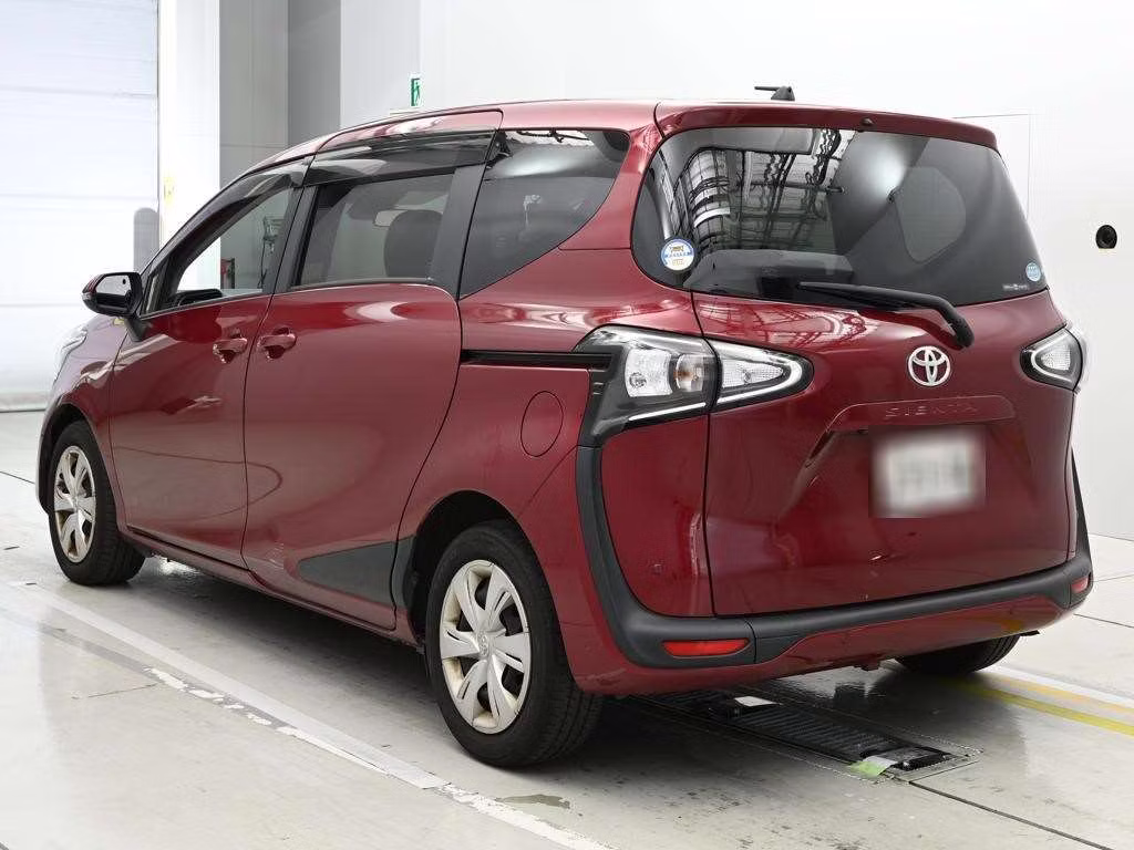 TOYOTA SIENTA