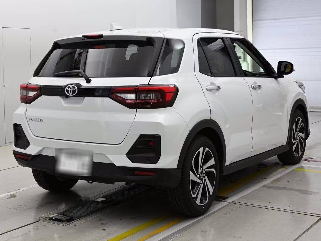 TOYOTA RAIZE