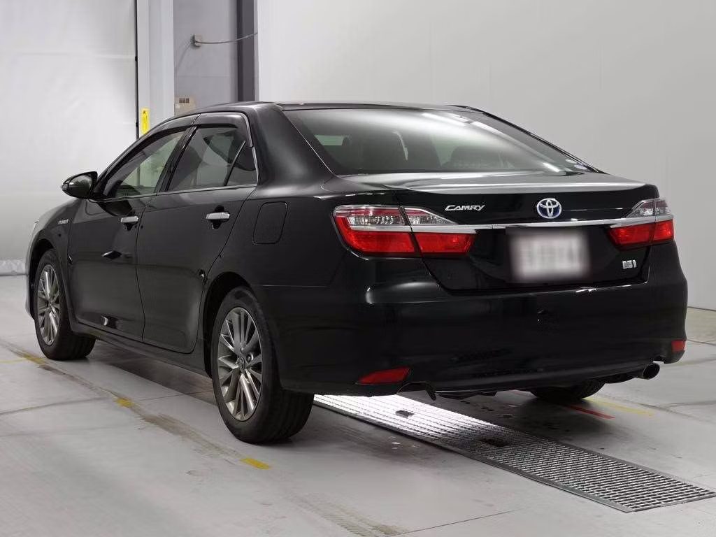 TOYOTA CAMRY
