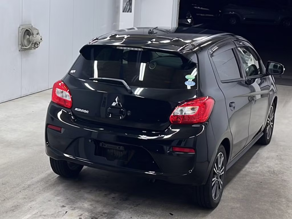 MITSUBISHI MIRAGE