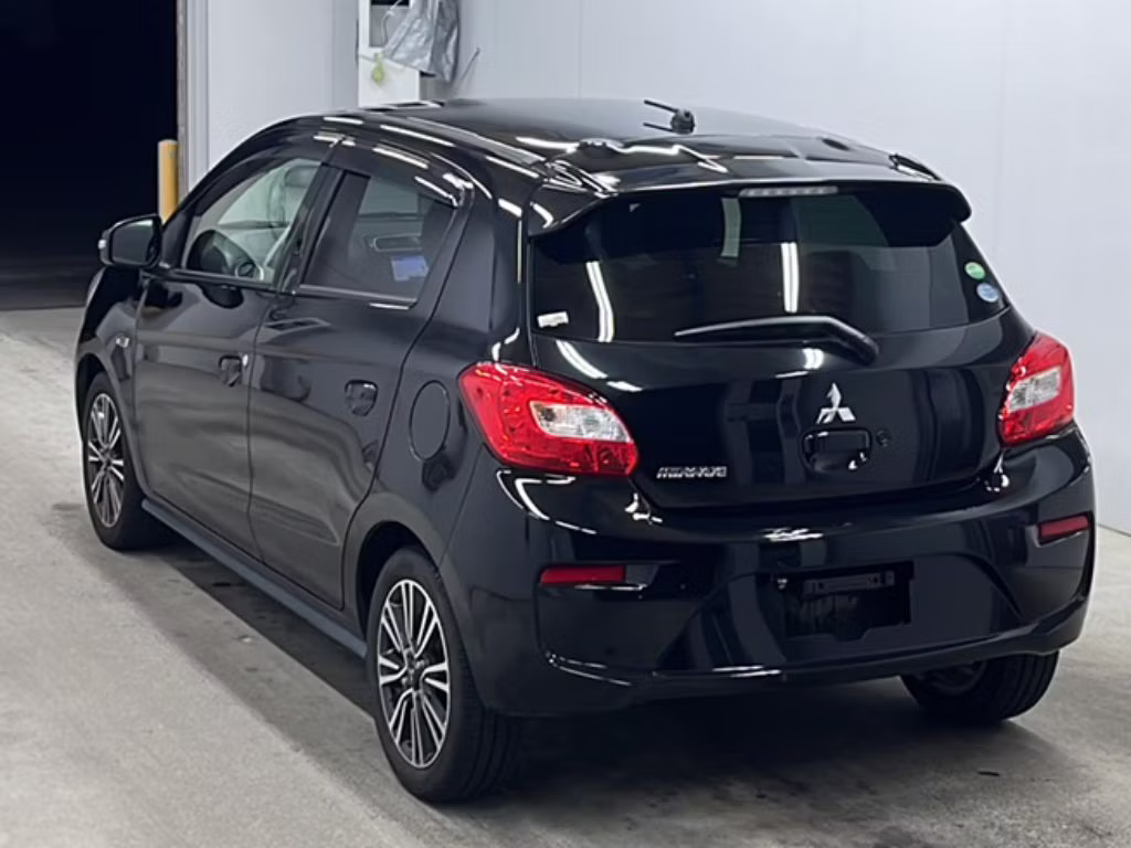 MITSUBISHI MIRAGE