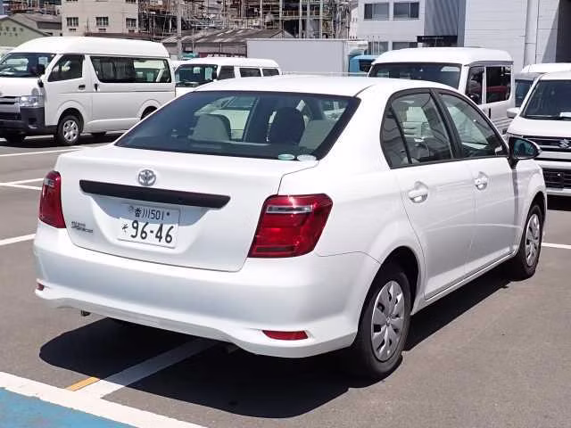 TOYOTA COROLLA AXIO