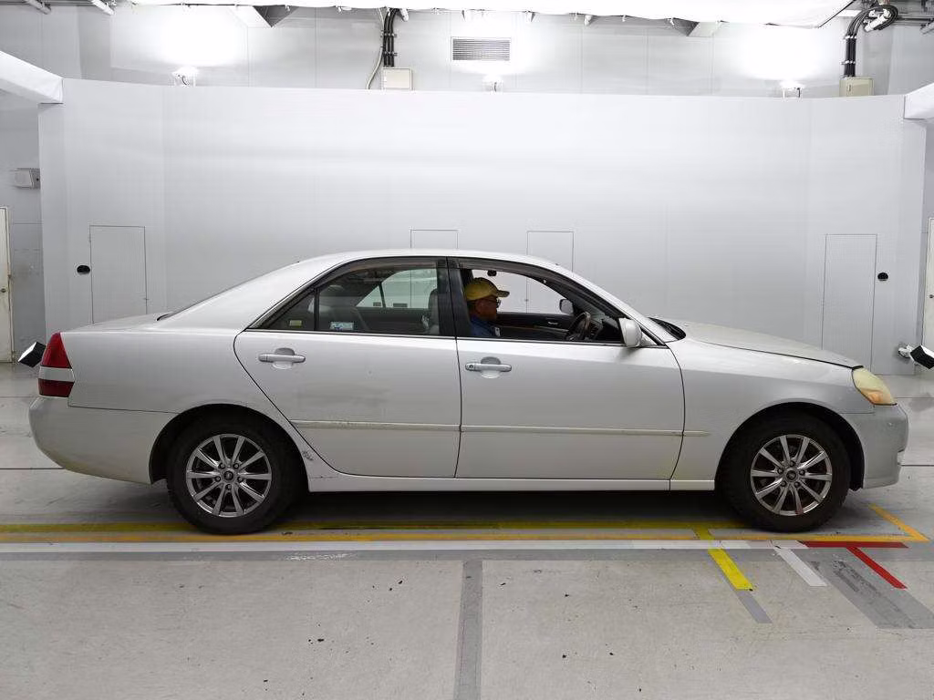TOYOTA MARK II