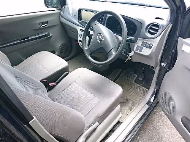 TOYOTA PIXIS EPOCH