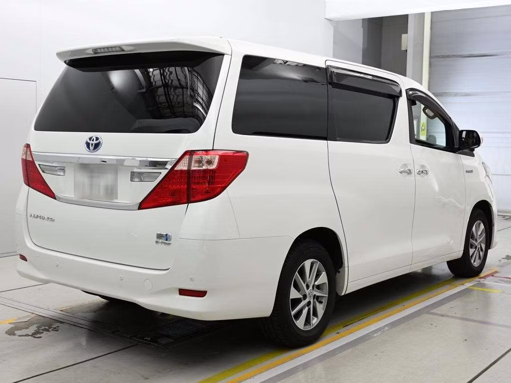TOYOTA ALPHARD