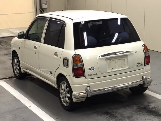 DAIHATSU MIRA