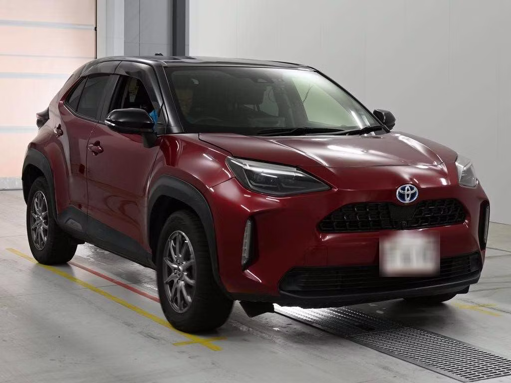 TOYOTA YARIS CROSS