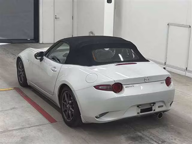 MAZDA MX-5