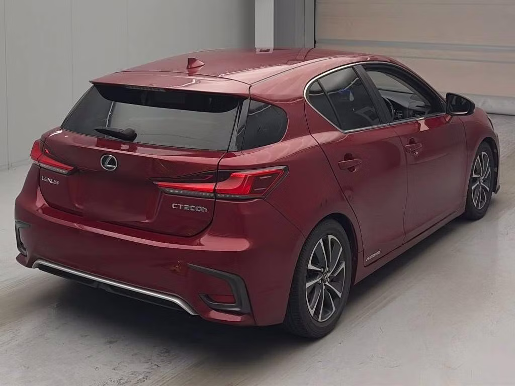 LEXUS CT200H