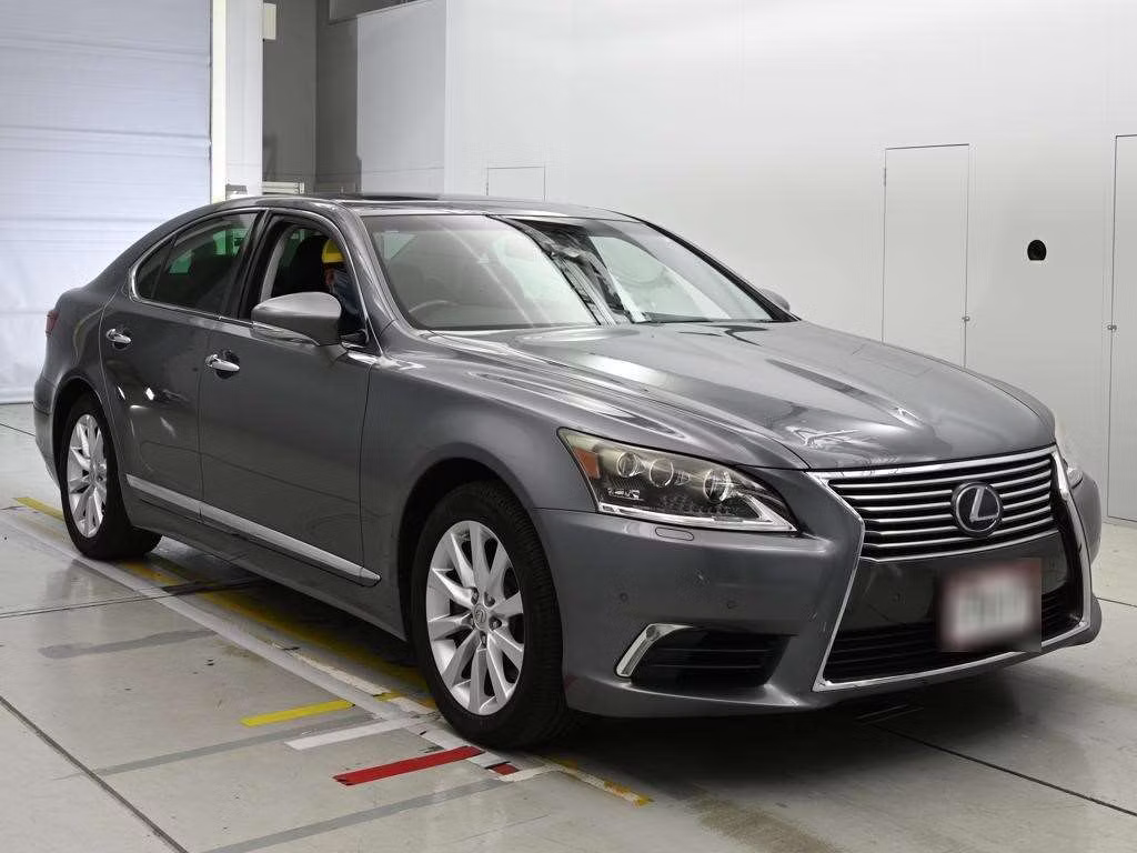 LEXUS LS460