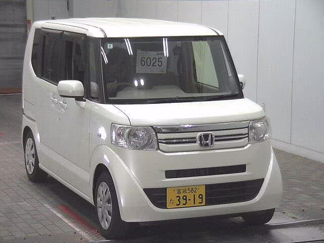 HONDA N-BOX