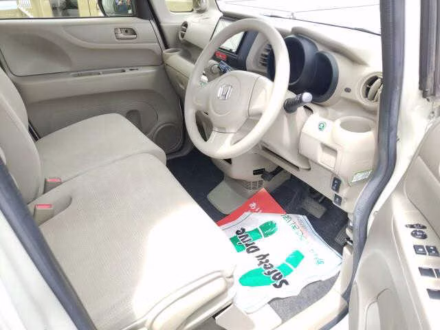 HONDA N-BOX