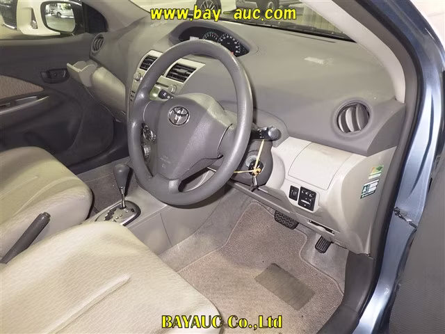 TOYOTA BELTA
