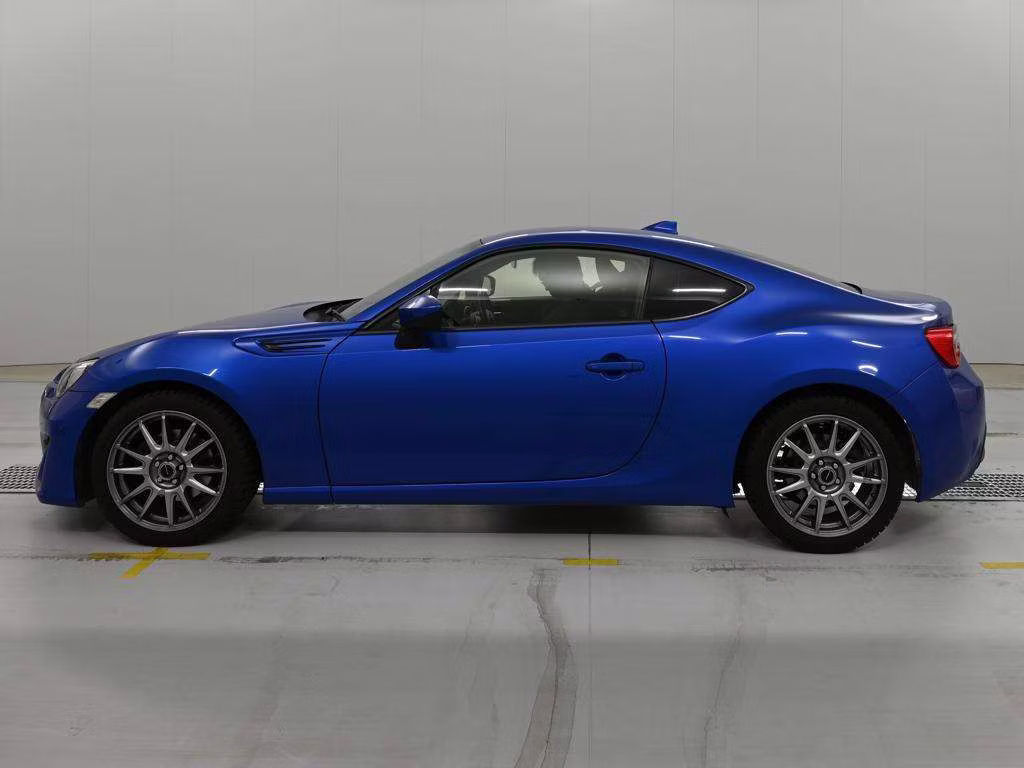 SUBARU BRZ