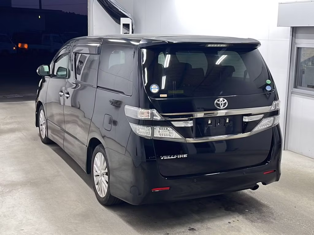 TOYOTA VELLFIRE