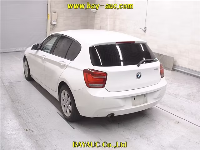 BMW 1-SERIES
