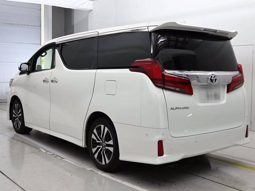 TOYOTA ALPHARD