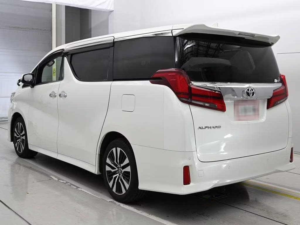 TOYOTA ALPHARD