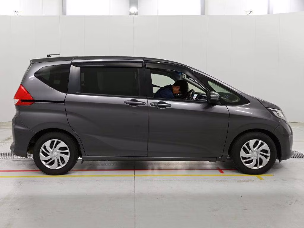 HONDA FREED+