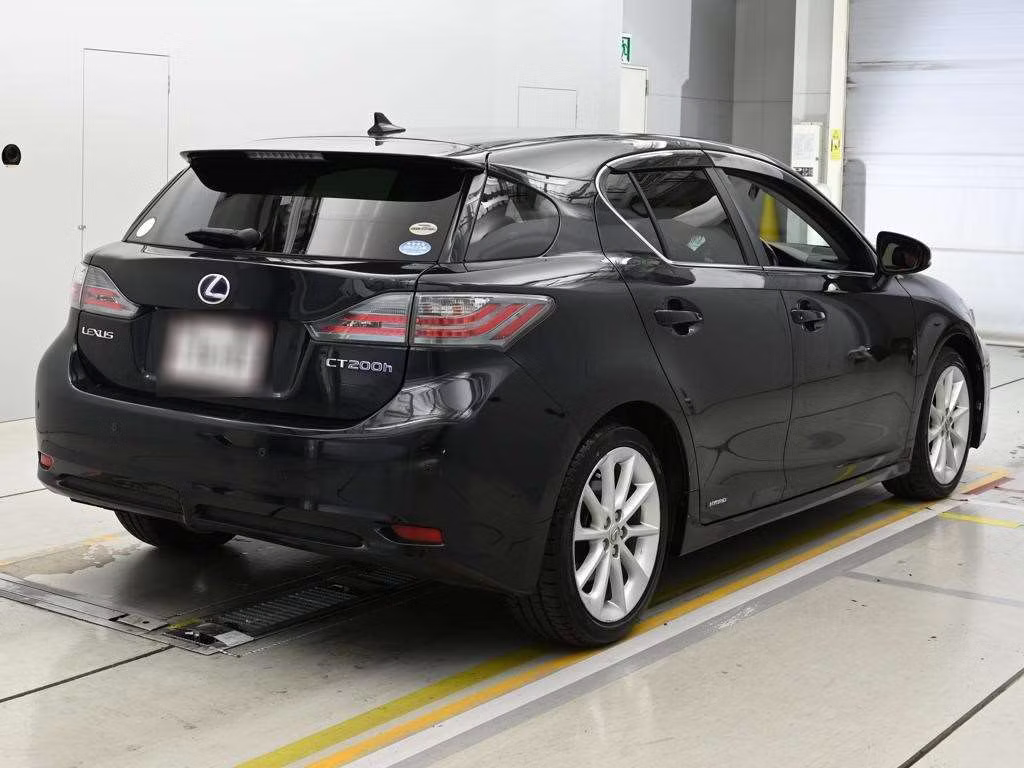 LEXUS CT200H